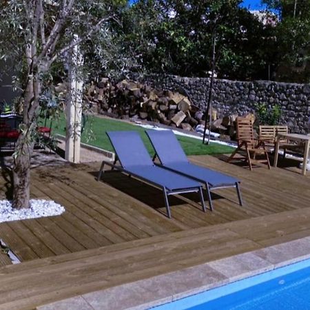 Velodrome F4 Dans Villa 5 Lits Parking Et Piscine Partagee Marseilles Exterior foto