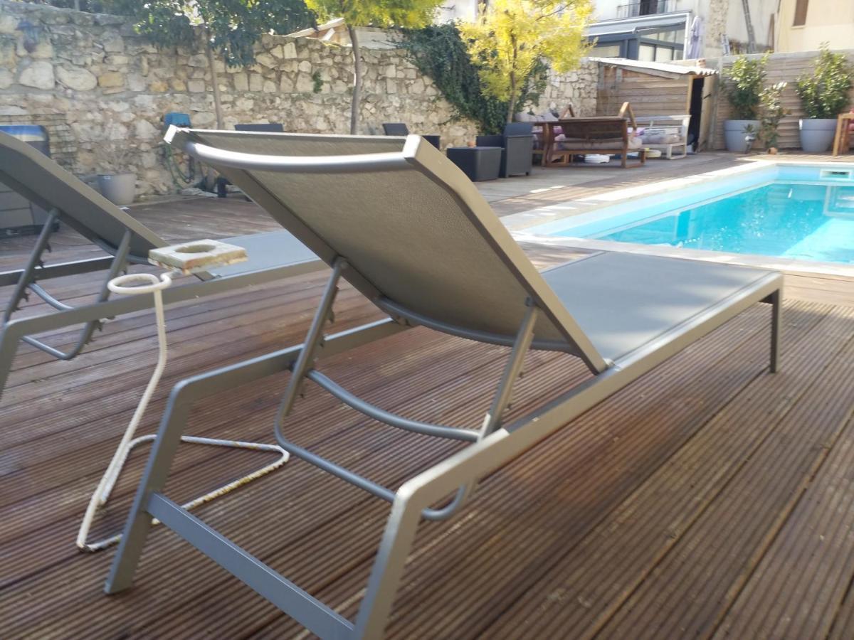 Velodrome F4 Dans Villa 5 Lits Parking Et Piscine Partagee Marseilles Exterior foto
